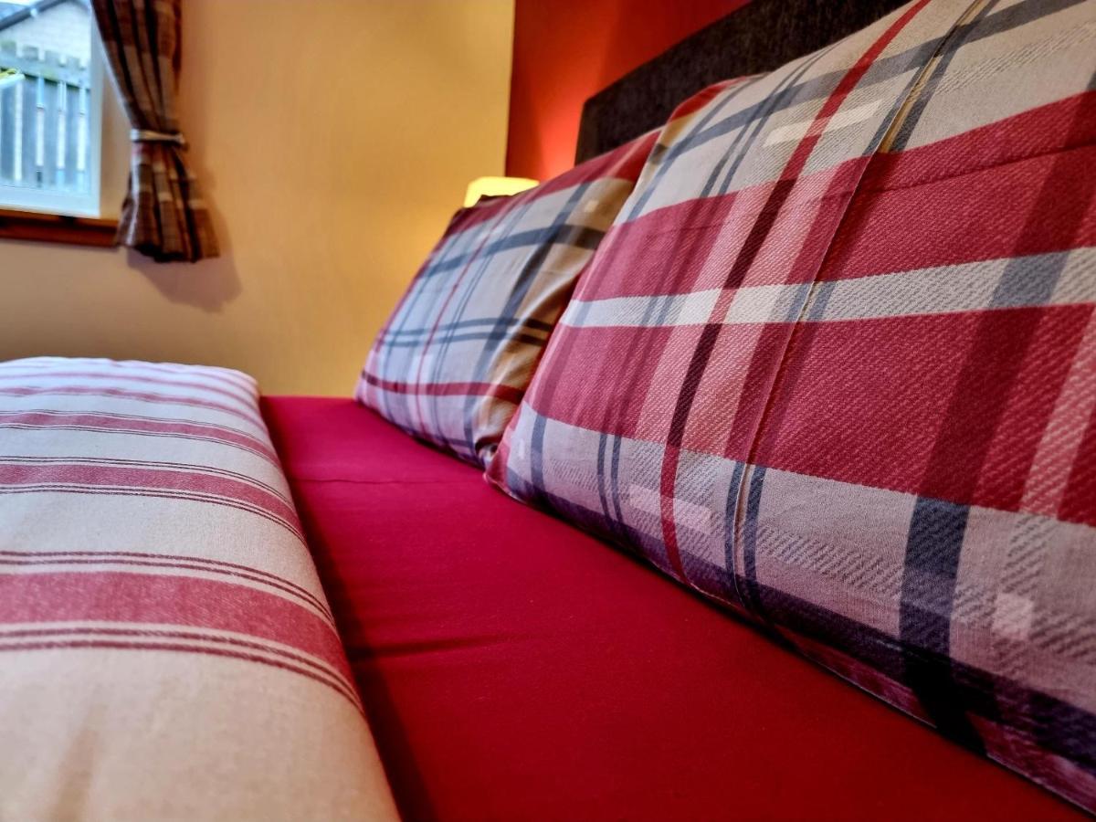 Hill View 2 Bedroom Free Parking Inverness Esterno foto