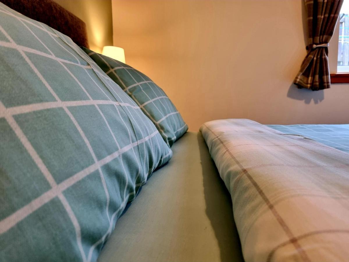 Hill View 2 Bedroom Free Parking Inverness Esterno foto